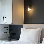 Modern Spacious 8th-floor With Large Balcony 1 Min To Metro Apartament Salonic