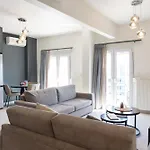 Modern Spacious 8th-floor With Large Balcony 1 Min To Metro *