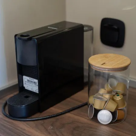 Διαμέρισμα Modern Spacious 8th-floor With Large Balcony 1 Min To Metro *