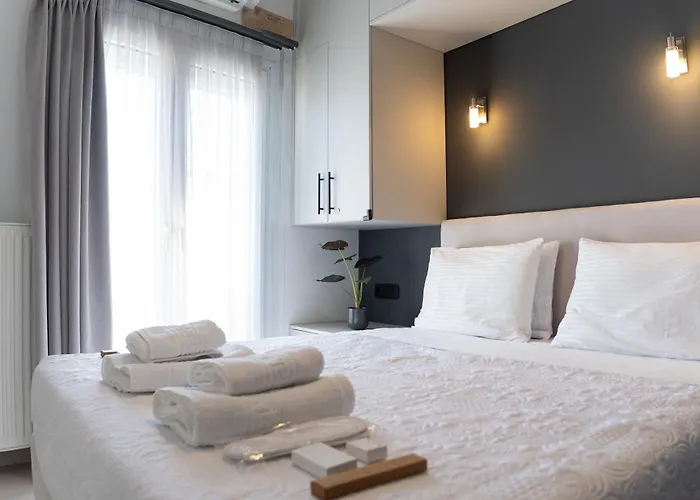 Modern Spacious 8th-floor With Large Balcony 1 Min To Metro *